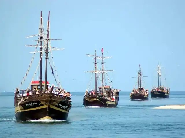bateau pirate flamingo